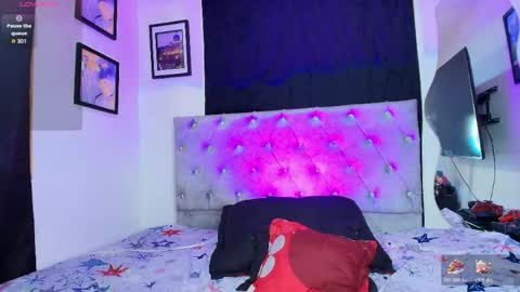 Snapshot of michaeel_lopez chatting on May 2026 04:20:02 AM Maicol online show from May 2026 04:20:02 AM
