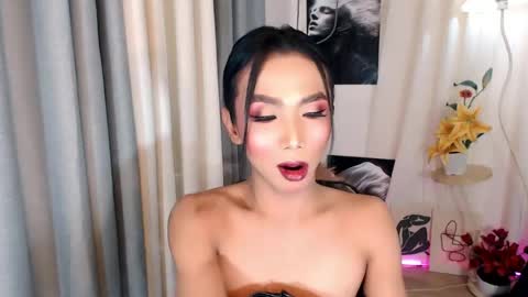 michaelagoddess online show from April 2026 06:17:02 PM