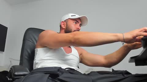 MichaelEvansx online show from December 2024 08:47:02 PM