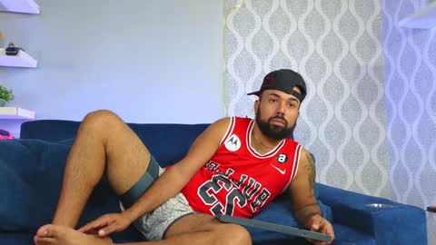 Michaell online show from January 2025 12:48:02 AM