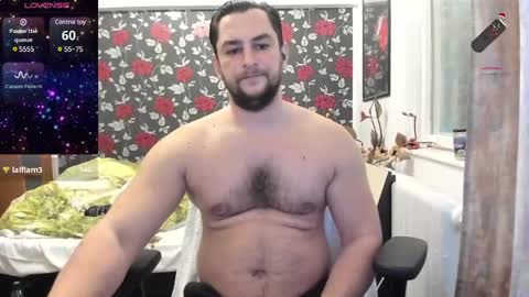 michaelragnar90 online show from January 2025 01:04:02 PM