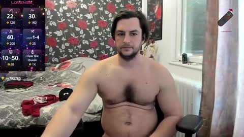 michaelragnar90 online show from February 2025 08:28:02 AM