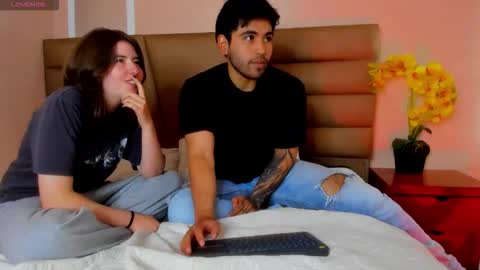 MichelandChris online show from November 2025 02:28:02 PM