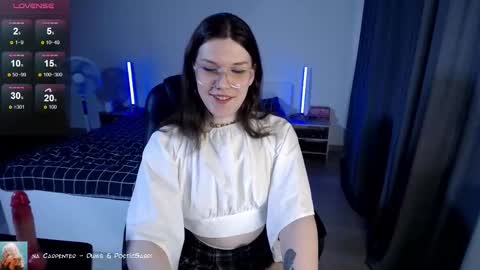 Snapshot of micheledoll chatting on October 2025 01:44:01 PM MicheleDoll online show from October 2025 01:44:01 PM