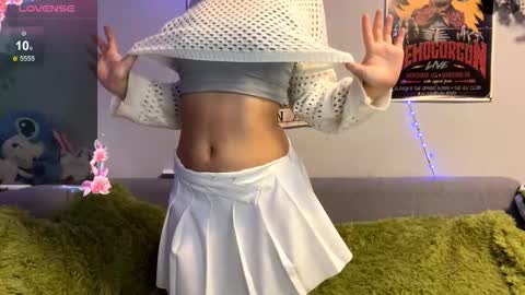 Suki online show from December 2025 08:01:02 AM