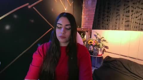Snapshot of michell_h chatting on June 2026 05:19:02 AM Nani online show from June 2026 05:19:02 AM