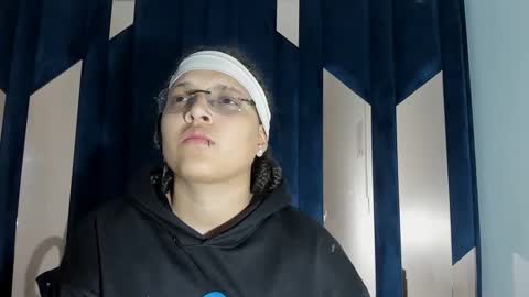 michell_rs online show from September 2025 04:56:02 AM