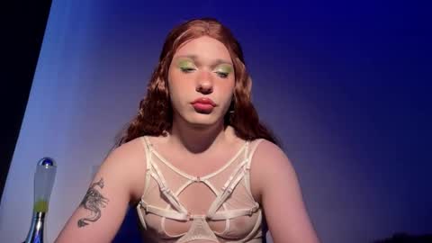 michelle_jacksonn online show from February 2026 06:26:01 AM