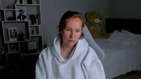 MichelleOrtis online show from April 2026 02:25:02 AM