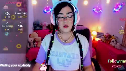 Snapshot of michellevanss22 chatting on October 2025 09:13:01 PM online show from October 2025 09:13:01 PM