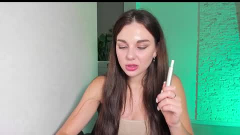 Snapshot of michelliibeautiful chatting on November 2025 03:52:02 PM Michellee online show from November 2025 03:52:02 PM