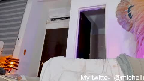 Snapshot of michellnaug chatting on March 2026 08:26:33 AM MICHELNAUG online show from March 2026 08:26:33 AM