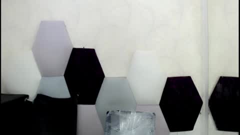 Snapshot of mick_storm chatting on November 2025 07:03:03 PM Mick storm online show from November 2025 07:03:03 PM