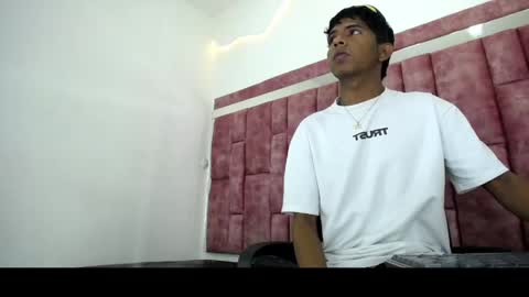 Mick storm online show from April 2026 06:56:02 PM