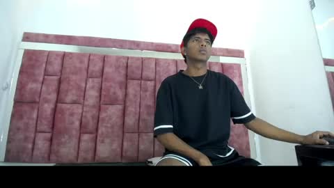 Mick storm online show from April 2026 07:09:02 PM