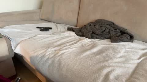 micoplay online show from March 2026 10:37:01 AM