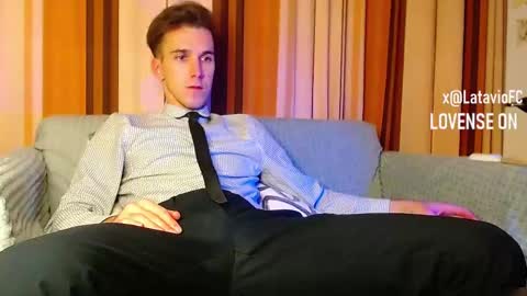 Snapshot of midnighter__ chatting on November 2025 10:10:01 PM Alexey or just Alex online show from November 2025 10:10:01 PM