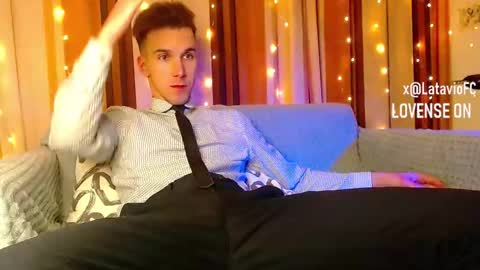 Snapshot of midnighter__ chatting on December 2025 05:29:01 PM Alexey or just Alex online show from December 2025 05:29:01 PM