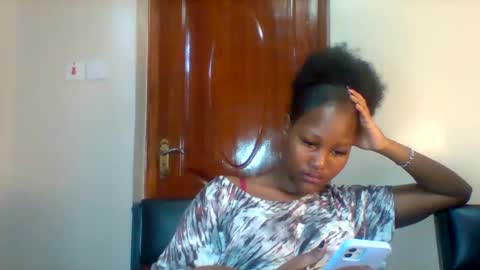 Snapshot of midnightt_tease chatting on September 2025 07:10:01 AM midnightt_tease online show from September 2025 07:10:01 AM