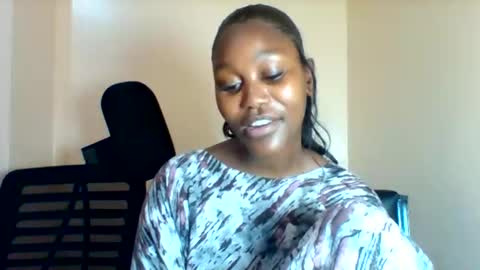 Snapshot of midnightt_tease chatting on October 2025 10:21:02 PM midnightt_tease online show from October 2025 10:21:02 PM