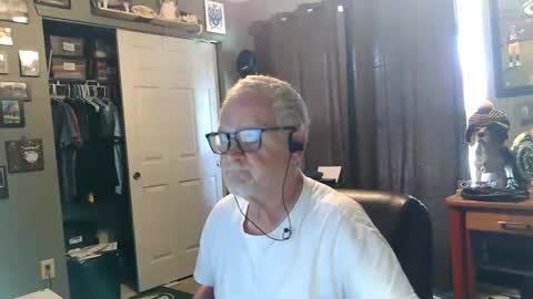 midwestdad09 online show from May 2026 06:53:01 PM