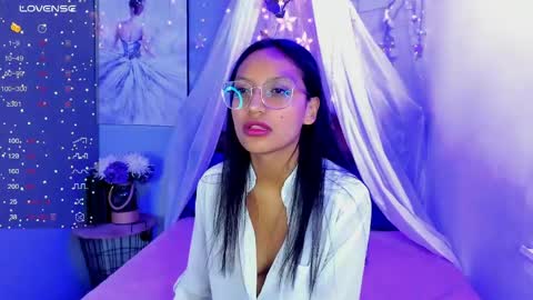 miel_ambar online show from June 2026 01:39:02 PM