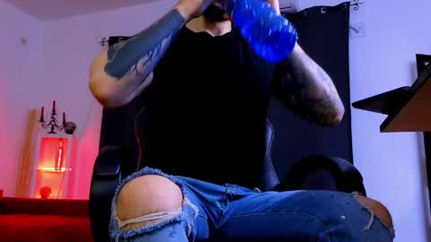 MightyAaron online show from April 2026 02:51:02 AM