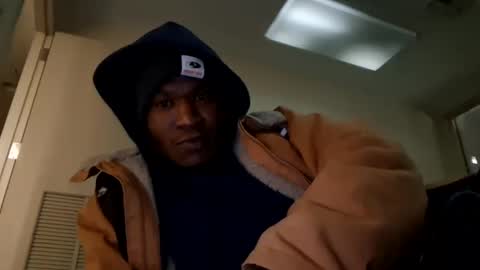 Mightymandingo online show from November 2025 06:18:02 AM