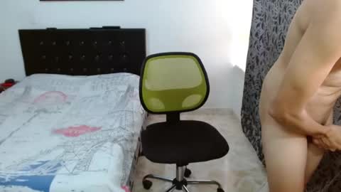 Miguel Eduardo online show from June 2026 04:05:01 PM