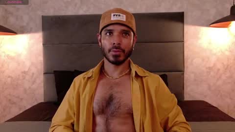 miguelsanfrancisco online show from April 2026 07:06:01 PM