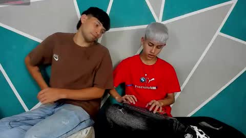 Snapshot of migueyalejo_sweetsex chatting on October 2025 03:07:01 AM migueyalejo sweetsex online show from October 2025 03:07:01 AM