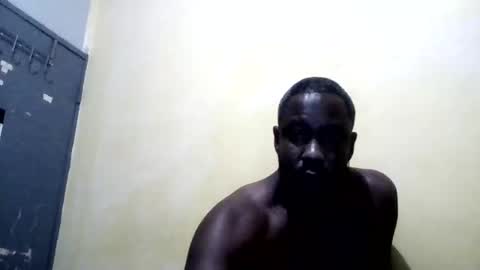 Snapshot of migz2026 chatting on June 2026 11:05:02 PM migz2026 online show from June 2026 11:05:02 PM