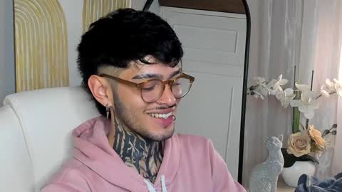 MIHAIL LEROY finally independent model online show from February 2025 01:47:01 AM