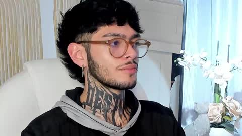 MIHAIL LEROY finally independent model online show from February 2025 10:07:02 AM