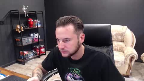 Misha Winchester online show from October 2025 11:09:01 AM