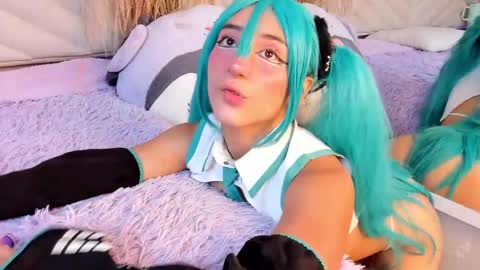   online show from February 2025 12:14:02 PM