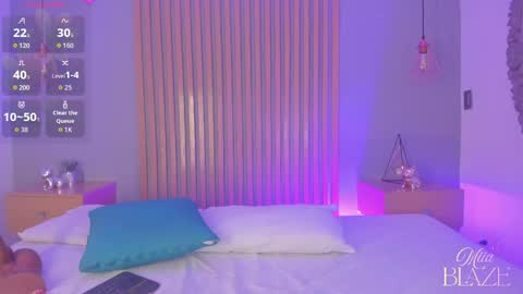 Snapshot of miia_blaze chatting on April 2026 01:46:01 PM Mia online show from April 2026 01:46:01 PM