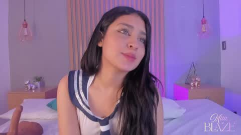 Snapshot of miia_blaze chatting on April 2026 02:12:02 PM Mia online show from April 2026 02:12:02 PM