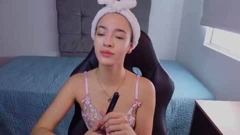 miia_bratz online show from June 2026 01:53:02 PM