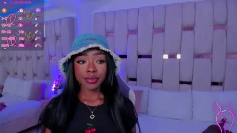 Snapshot of miia_schwarz chatting on February 2026 10:25:02 PM Miia Schwarz online show from February 2026 10:25:02 PM