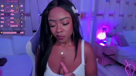 Miia Schwarz  online show from April 2026 12:24:02 AM