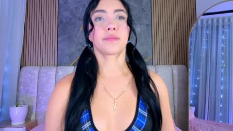 miia scoott  online show from April 2026 11:57:02 AM