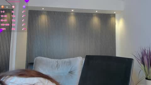 Miia 3 online show from January 2025 08:29:01 PM