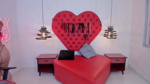 Miiaa Foxyy  online show from October 2025 03:51:02 AM