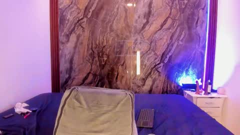 Snapshot of miiaacollinss chatting on October 2025 04:19:02 PM Mia collins online show from October 2025 04:19:02 PM