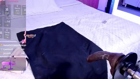 Mia Monroe online show from December 2025 06:22:02 AM