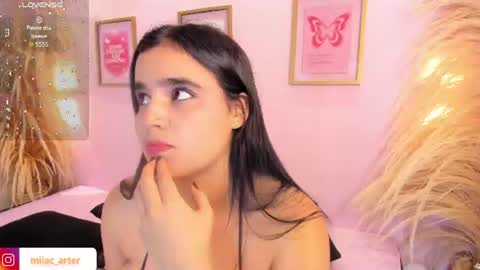 Snapshot of miiacarter_ chatting on July 2026 01:29:02 PM MIA online show from July 2026 01:29:02 PM