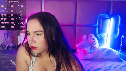 Snapshot of miileyrose chatting on October 2025 03:43:01 PM Milley Rose online show from October 2025 03:43:01 PM