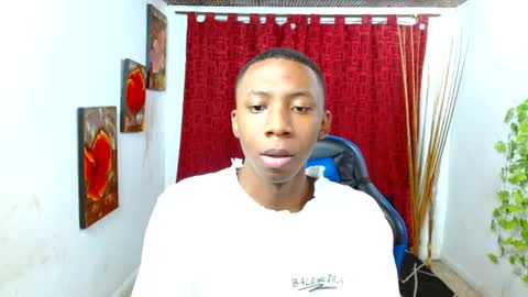 Snapshot of miilo18 chatting on June 2026 07:46:01 PM milo online show from June 2026 07:46:01 PM