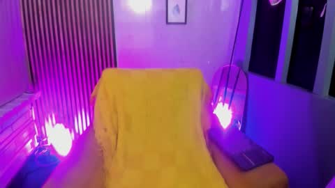 miilu  online show from March 2026 03:39:01 AM